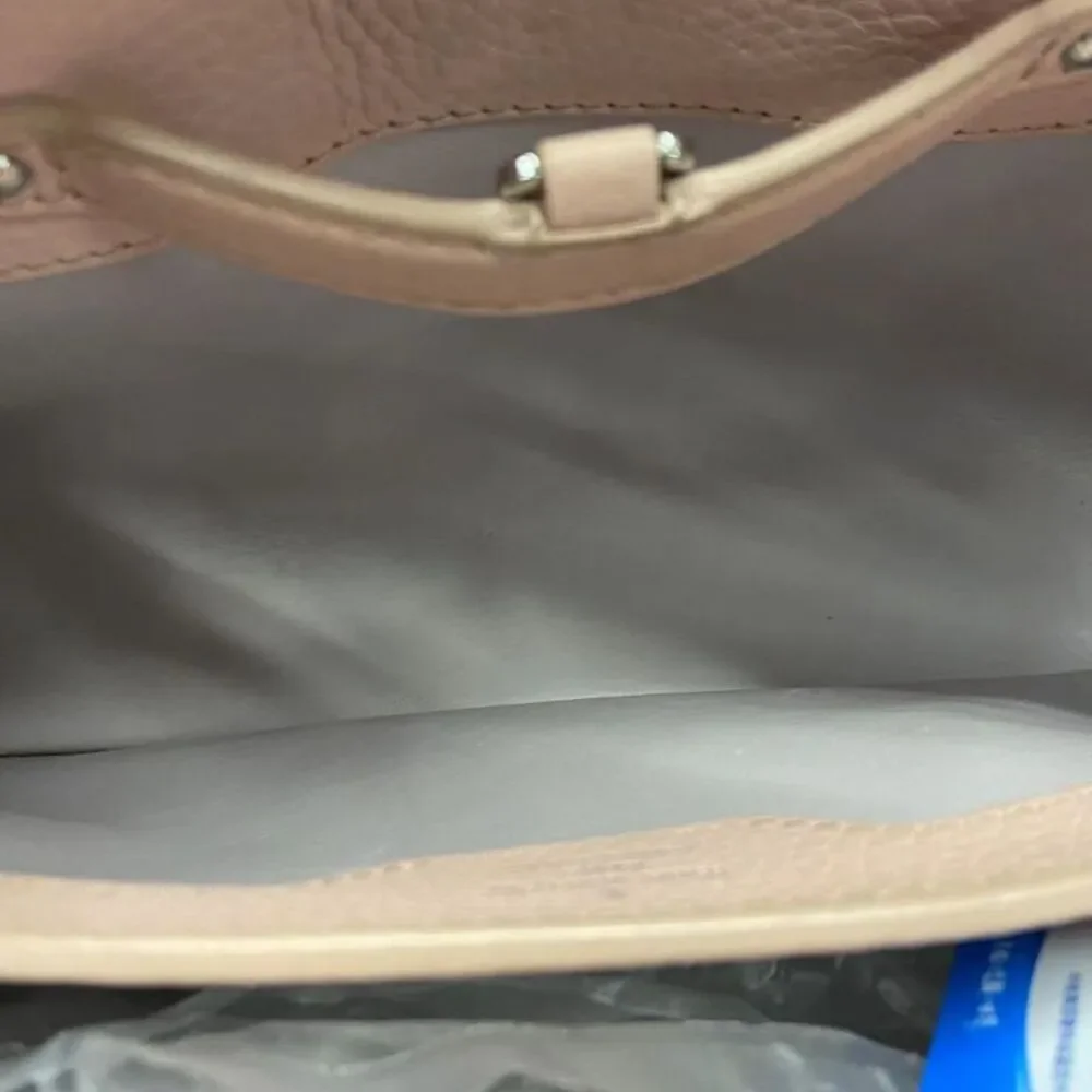 Louis Vuitton Women Pre-Loved Bag Very Good Condition